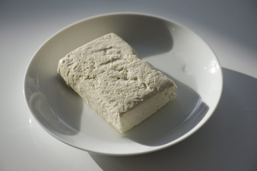 Tofu kallas bönost därför att man framställer den ungefär som ost – fast av sojabönor.