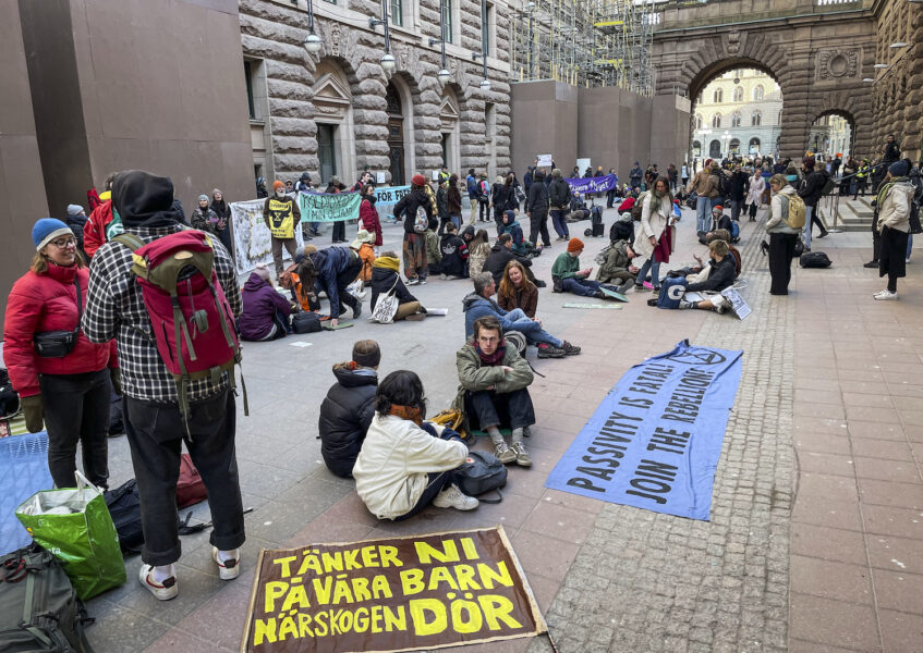 I april i år demonstrerade Extinction rebellion utanför riksdagshuset.