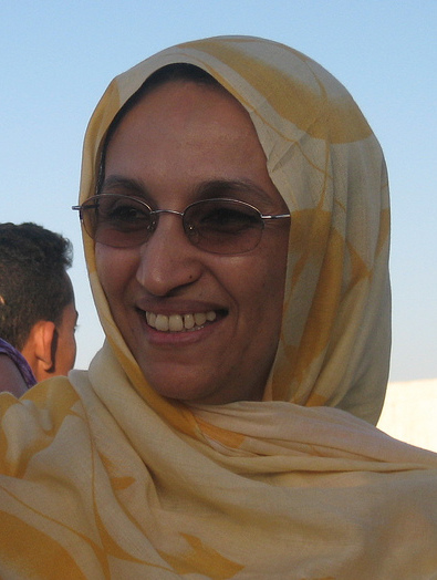 Aminatou Haidar är en av många människorättsaktivister som har blivit övervakad av spionprogrammet Pegasus.