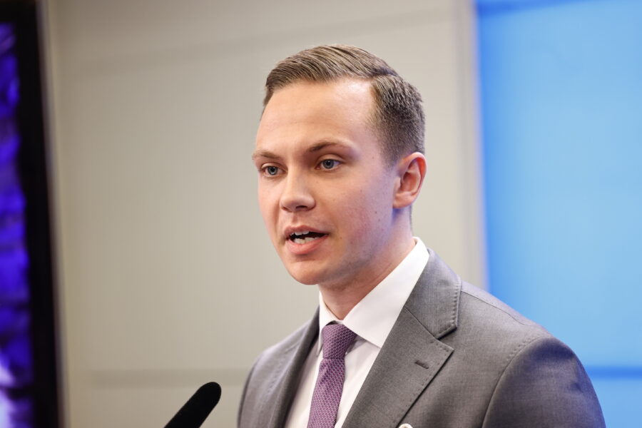 Sverigedemokraternas rättspolitiska talesperson Tobias Andersson.