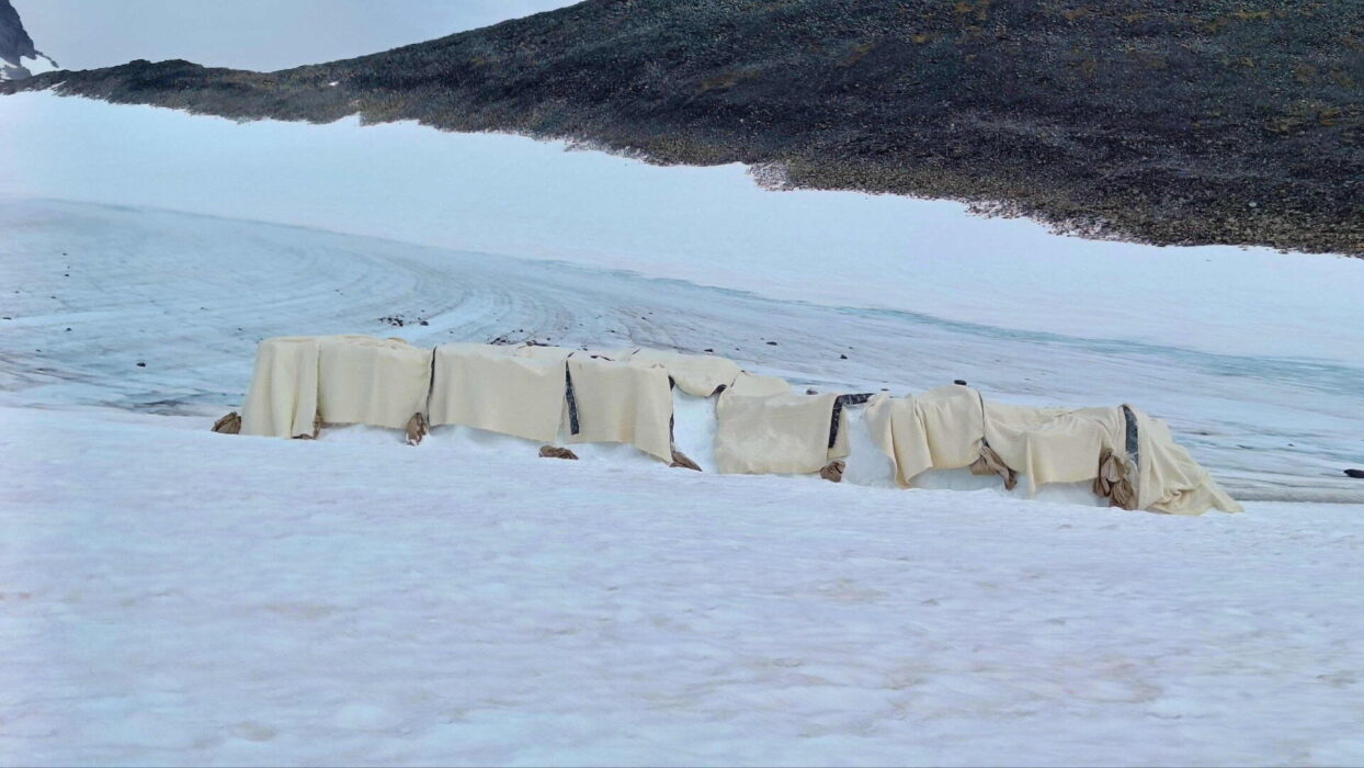 Filtarna på Björlings glaciär vid Kebnekaisemassivets sydöstra sida.