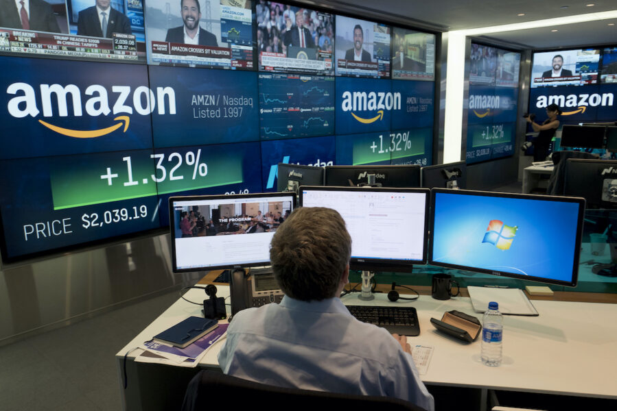 E-handelsföretaget Amazon är beredd att lägga flera miljarder dollar för att ta sig in på hälso- och sjukvårdsmarknaden.