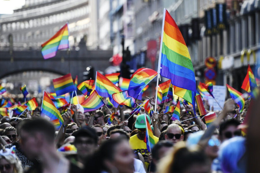 Efter uppehåll på grund av pandemin är Stockholm Pride Parade tillbaka på lördag.