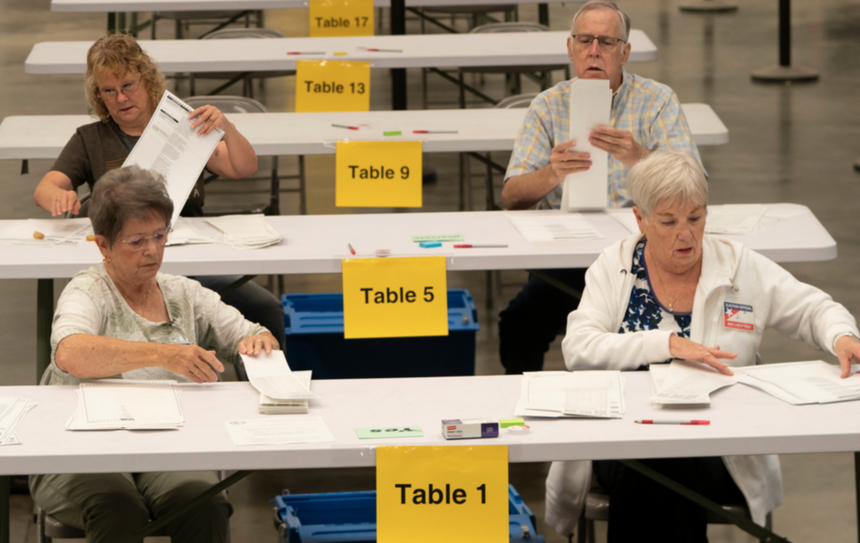 Rösterna efter en folkomröstning i Kansas har räknats om.