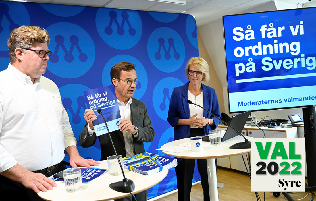 Moderaternas partisekreterare Gunnar Strömmer, partiledare Ulf Kristersson och ekonomiskpolitiska talesperson Elisabeth Svantesson presenterar partiets valmanifest.