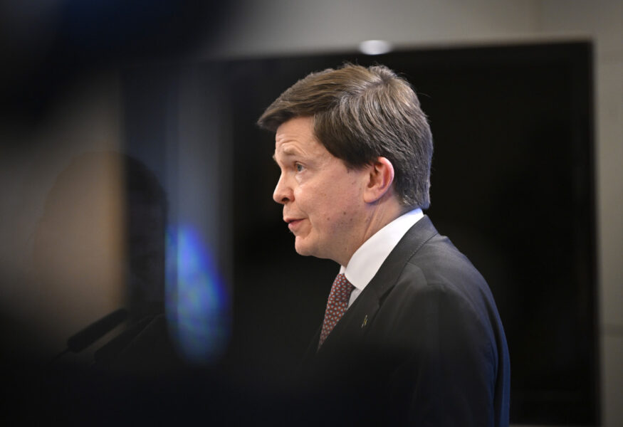 Riksdagens nuvarande talman Andreas Norlén har nominerats till att få fortsätta på posten.