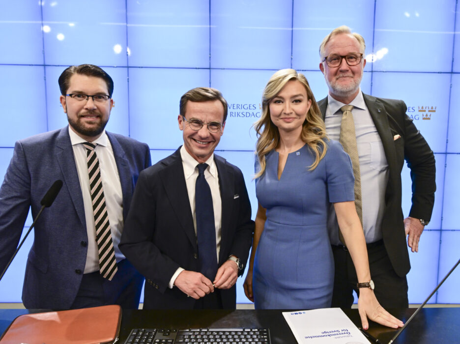 Sverigedemokraternas partiledare Jimmie Åkesson (SD), Moderaternas partiledare Ulf Kristersson (M), Kristdemokraternas partiledare Ebba Busch (KD) och Liberalernas partiledare Johan Pehrson (L) efter gemensam pressträff där Tidöavtalet presenterades.