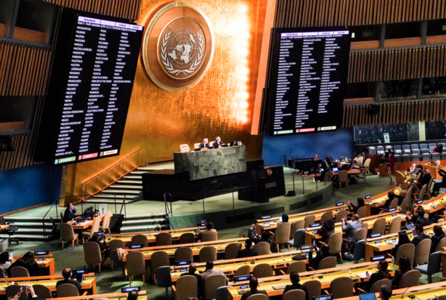 En stor majoritet av FN:s 183 medlemsstater har röstat för en resolution som fördömer Rysslands "olagliga annekteringar" av delar av ukrainskt territorium.