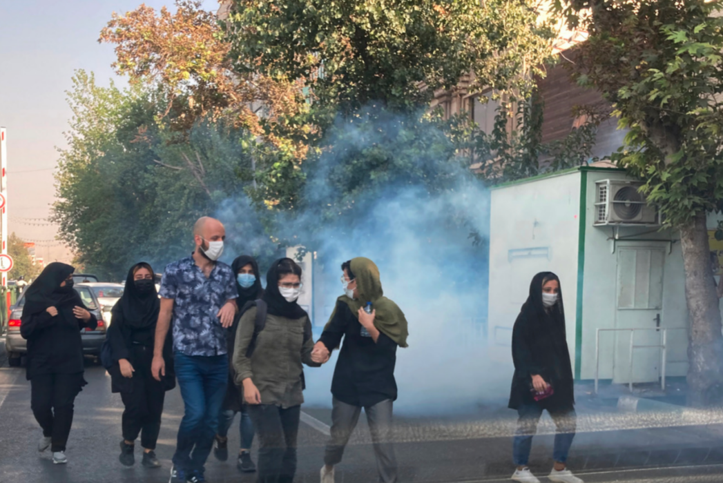 Allt hårdare nedslag mot kurdiska demonstranterBilderna som kommer ut från Irans protester är få.