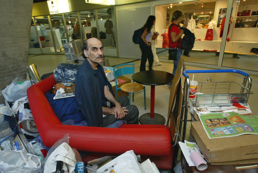 Mehran Karimi Nasseri på Charles de Gaulle-flygplatsen i Paris år 2004.