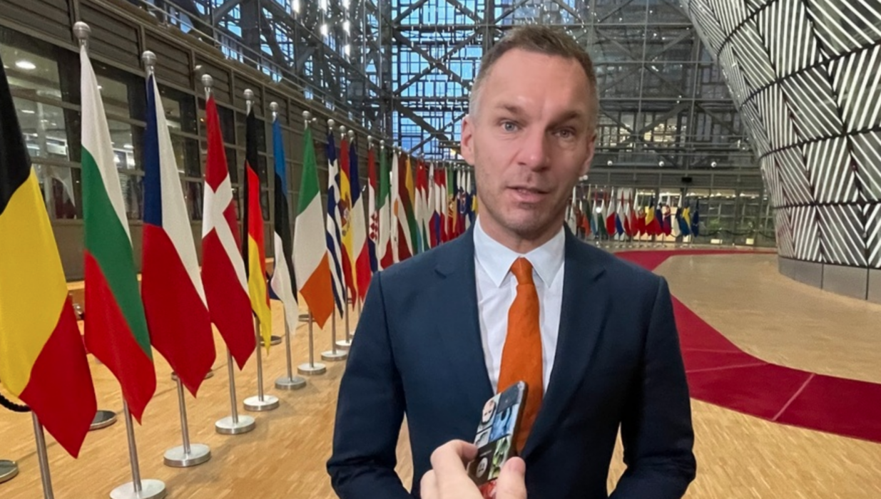 I EU är Sverige ett av få länder som saknar e-leg med högsta säkerhetsnivå vilket civilminister Erik Slottner (KD) vill ändra på.