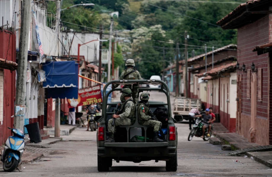 Mexikos militär får ökade befogenheter i det brottsbekämpande arbetet.