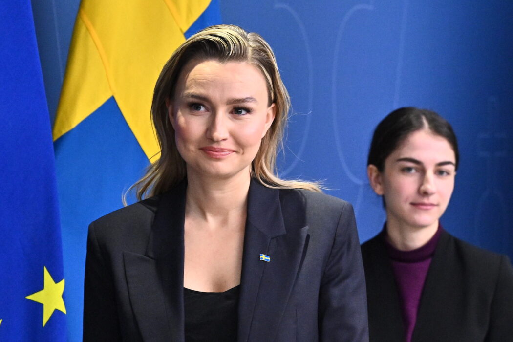 Energi- och näringsminister Ebba Busch (KD) och klimat- och miljöminister Romina Pourmokhtari (L).