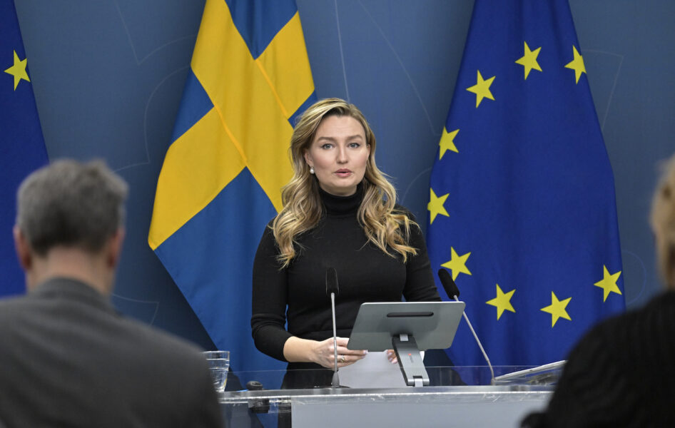 Energi- och näringsminister Ebba Busch (KD) anmäls till riksdagens konstitutionsutskott.