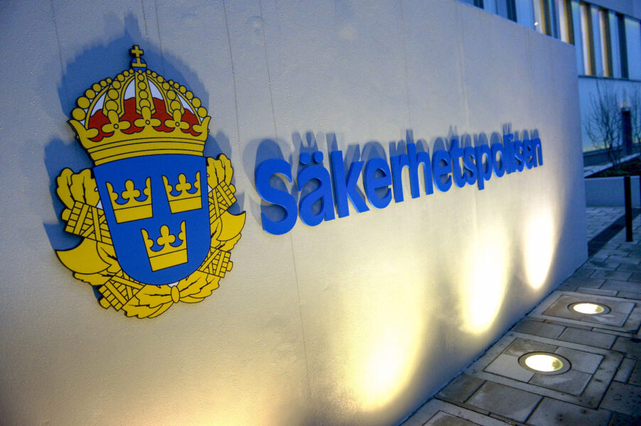 Polisen säger nej till en ny koranbränning efter att Säpo varnat för ett ökat antal attentatshot.