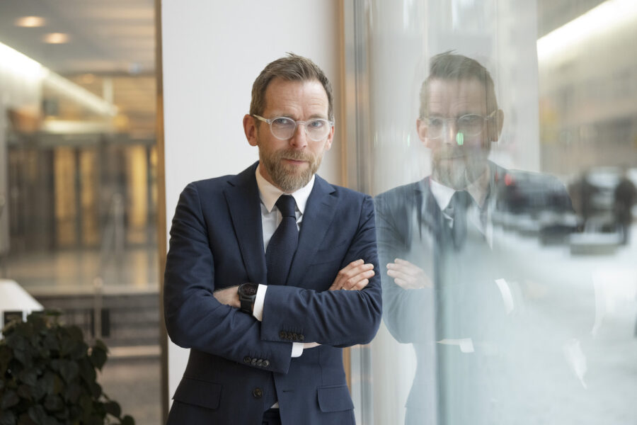 Socialminister Jakob Forssmed (KD) vill ta ett krafttag mot ofrivillig ensamhet.