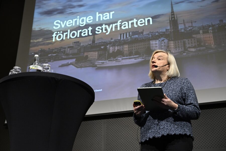 Förra året konstaterade klimatpolitiska rådet att Sverige ”uppnått styrfart” i omställningen mot ett fossilfritt samhälle – i årets rapport konstateras att Sverige ”förlorat styrfarten”.