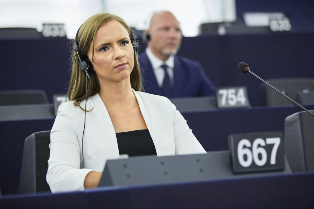 Chang Frick, högerpopulistiska Nyheter I dag, twittrade: ”Jag tror inte för en sekund att Ingerö kladdat på Skyttedal.