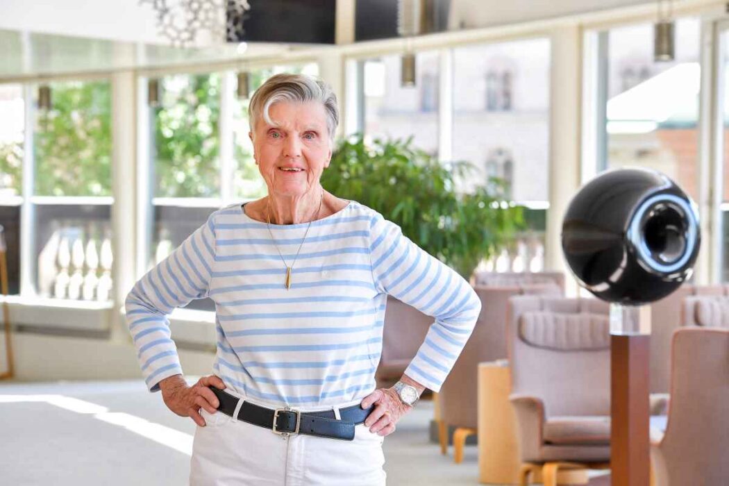 "Ansvaret vilar nu tungt på alla oss som har Barbro Westerholm att tacka för så mycket", skriver Johanna Elgenius och citerar Barbro Westerholms mantra, ”Ge inte upp, motståndarna är i regel tröttare än du!” Foto: Jonas Ekströmer/TT