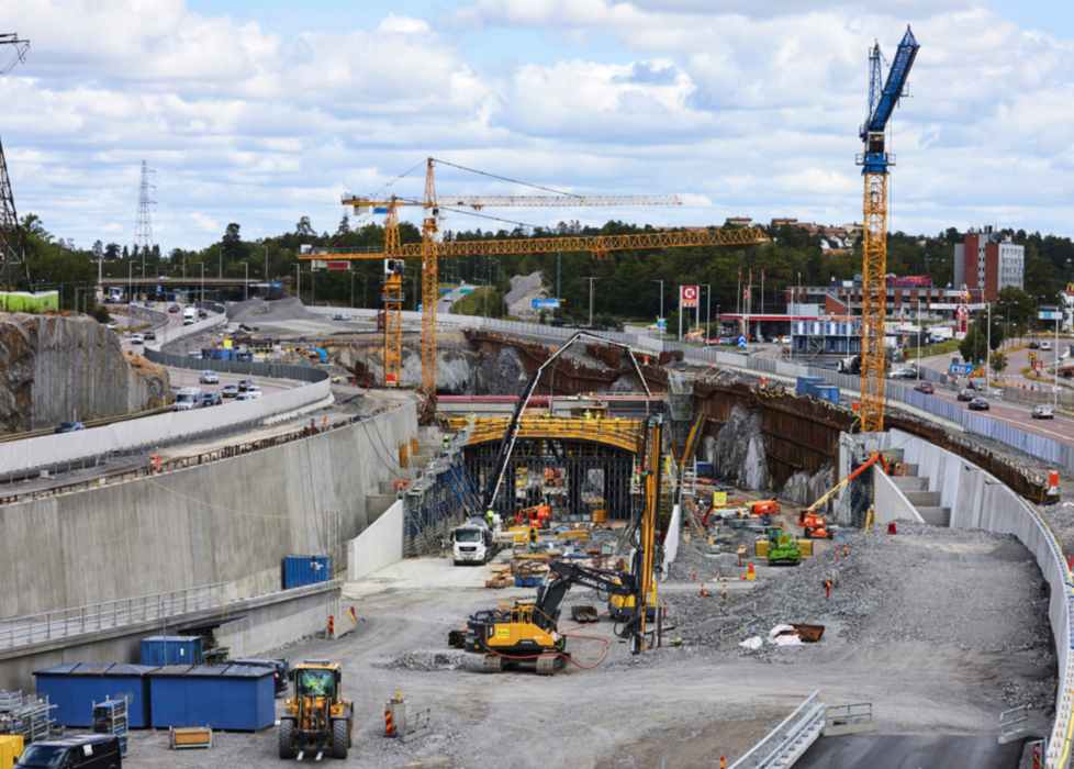 Indikationer tyder på att satsningarna i statens nationella infrastrukturplan inte är samhällsekonomiskt lönsamma, enligt Riksrevisionen.