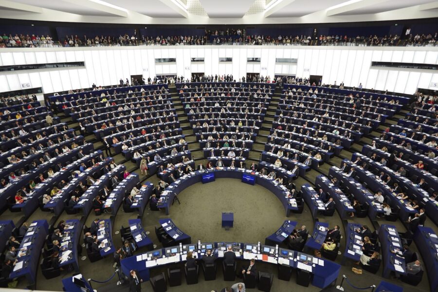 Troligen röstar en majoritet av EU-parlamentet imorgonför den så kallade LULUCF-lagstiftningen om hur mycket koldioxid som ska bindas i mark och skog.