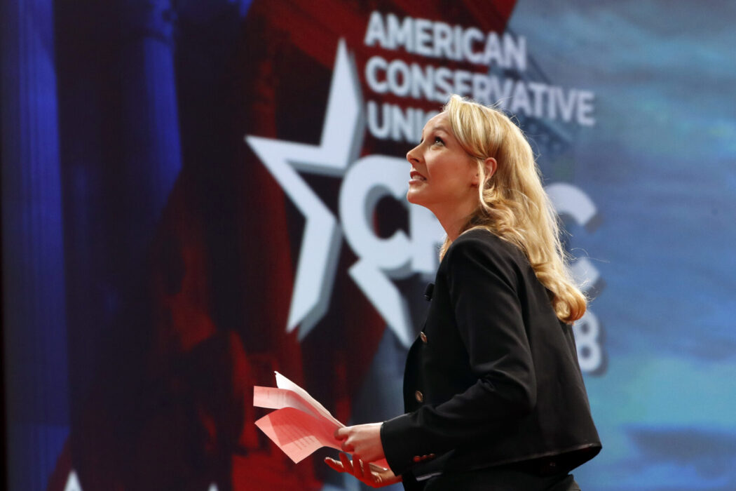 Marion Maréchal, som representerar högerextrema partiet Reconquête, på den amerikanska konservativa konferensen CPAC i februari 2018.