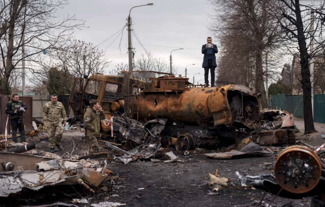 Vi har närmat oss Nato tydligt och journalistiken har följt med”