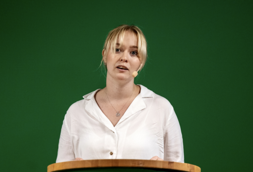 Grön ungdoms språkrör Rebecka Forsberg.