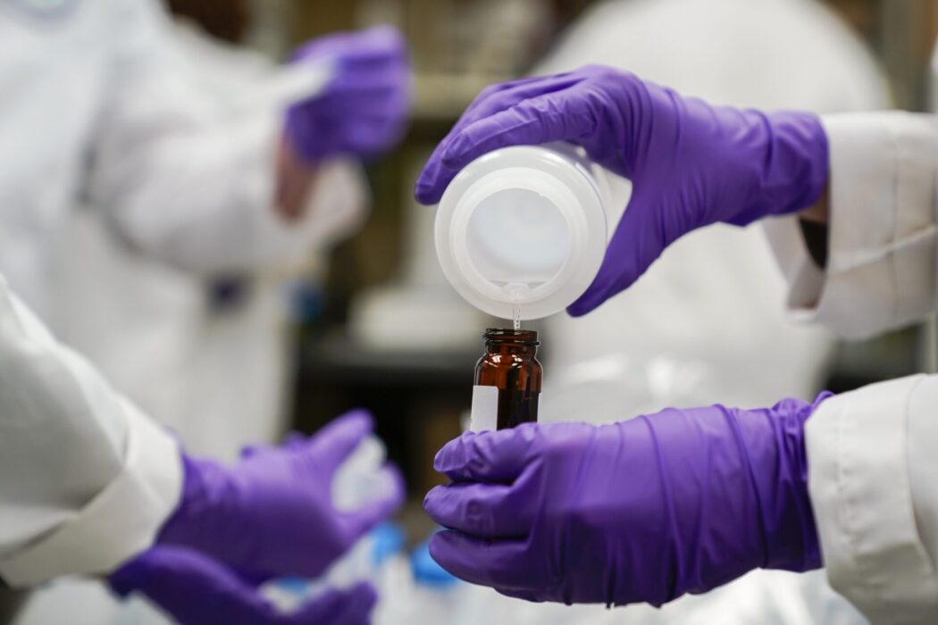 Experiment med PFAS i dricksvatten vid en amerikansk forskningsanläggning.