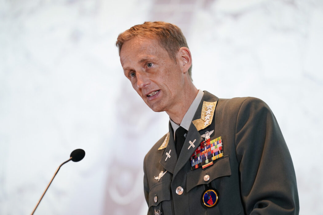 De nordiska länderna har föreslagit att etablera en ledningscentral för Nato i Norden, enligt Norges försvarschef Eirik Kristoffersen.