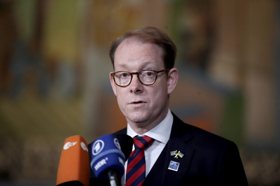 Tobias Billström riktar hård kritik mot irakiska myndigheter.