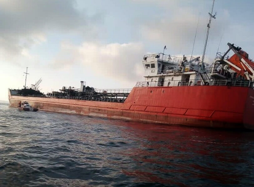 Ryska fartyg som misstänks för att frakta olja  på Östersjön är ofta i dåligt skick och ökar riskerna för olyckor.