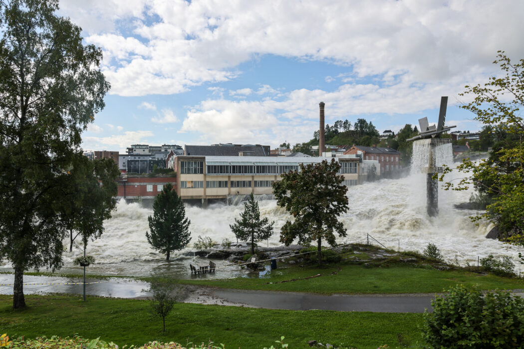 Centrala Hønefoss har drabbats svårt av ovädret Hans.