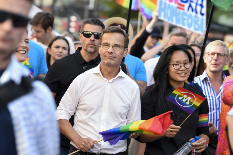 Under Prideparaden i Stockholm upprepade statsminister Ulf Kristersson påsteendet att SD-toppen Björn Söder raderat homofobiska inlägg om Pride.