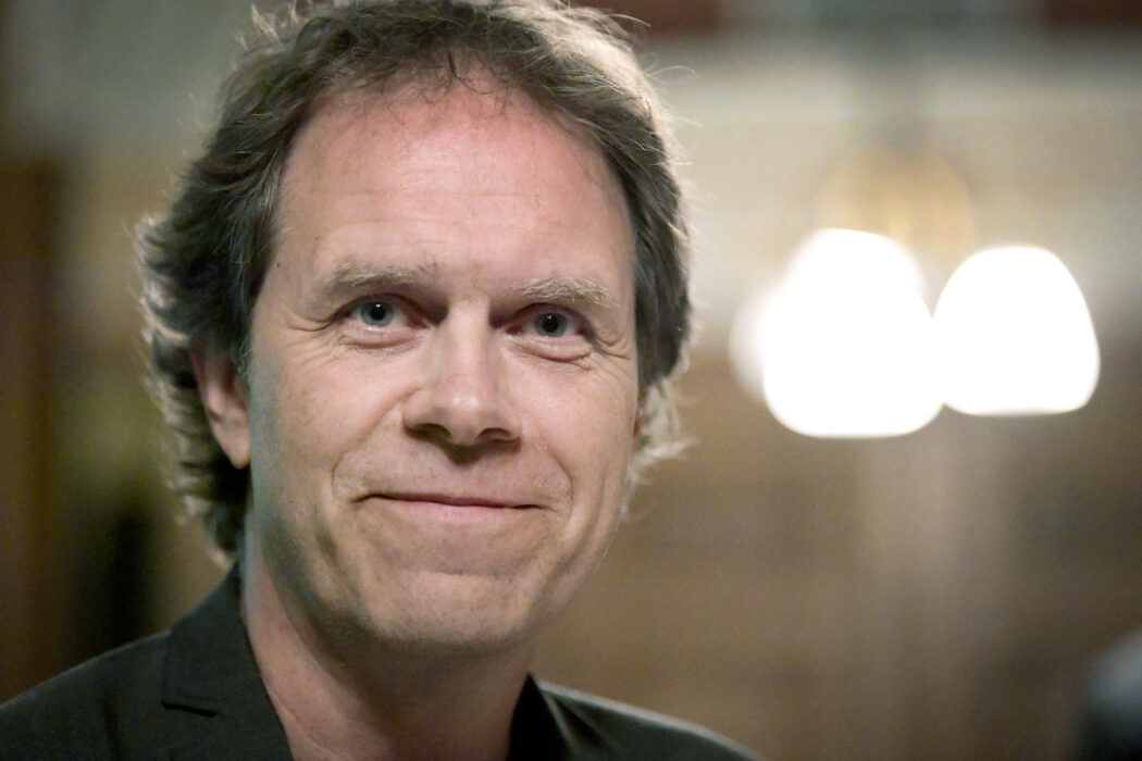 Pär Holmgren vill bli nytt språkrör.