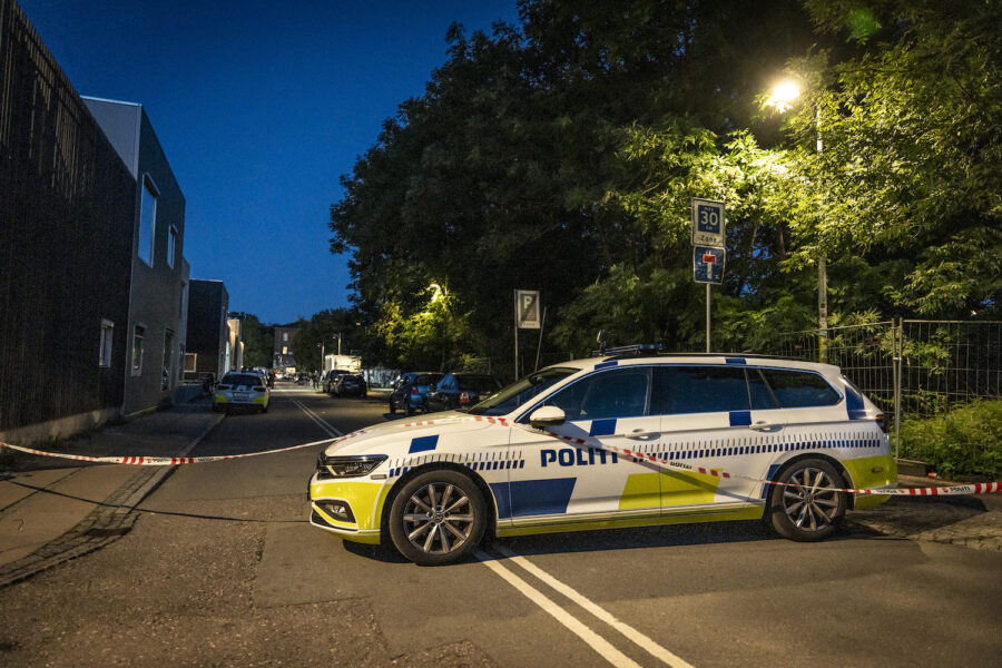 Polisinsats vid Christiania i Köpenhamn efter lördagens skottlossning.