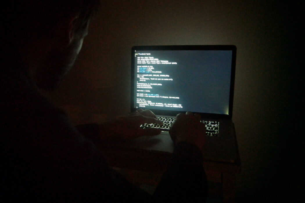 Svenska myndigheter behöver samarbeta bättre med privata aktörer om cybersäkerhet, enligt MSB.