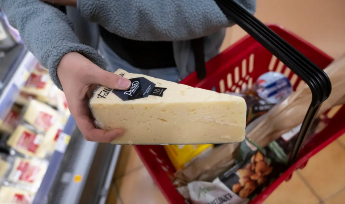Temat för Naturskyddsföreningens Miljövänliga vecka 2023 är "Ekofrukost", med särskilt fokus på ekologisk, animalisk ost.