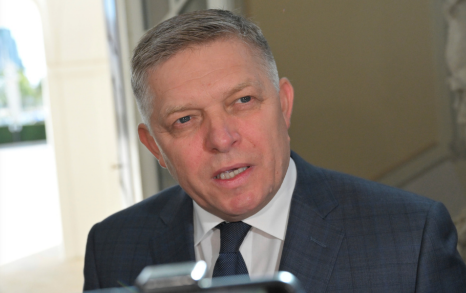 Robert Fico, ledare för partiet Smer, har fått i uppdrag att bilda regering efter valet i Slovakien som hölls i slutet av september.