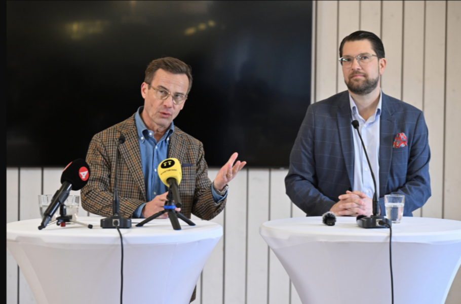 – Ett år efter att Tidöavtalet presenterades är det uppenbart att allt fler nu är oroliga över den demokratiska utvecklingen i Sverige, säger John Stauffer, chefsjurist på Civil rights defenders.