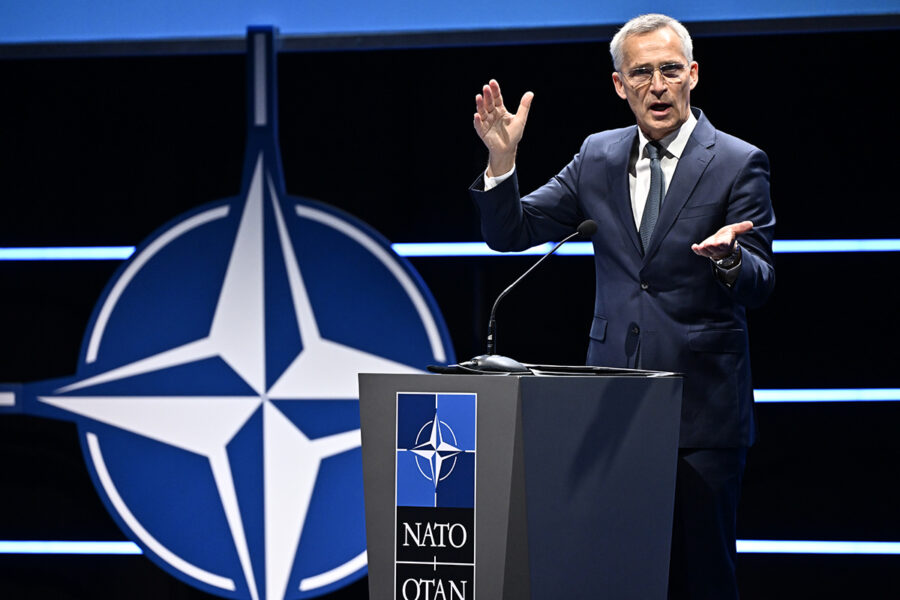Natos generalsekreterare Jens Stoltenberg talar under Nato Industry forum i Stockholm.