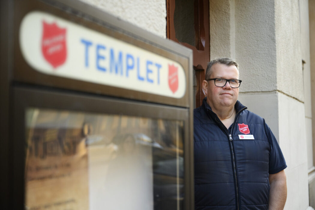 "Min erfarenhet med äldre är att de nästan tar livet av sig innan de tar kontakt med socialtjänsten.