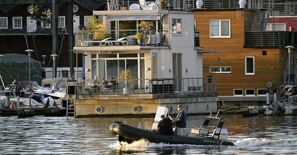 Flytande bostäder med bostadsrätt på Pampas marina i Stockholm.