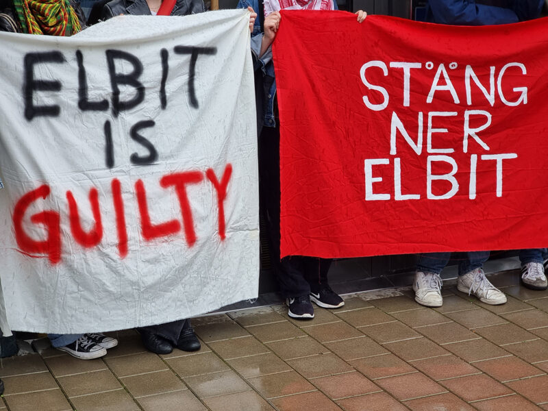 Många protesterade mot att det israeliska vapenföretaget Elbits svenska dotterbolag skulle medverka på en jobbmässa på Chalmers i veckan.