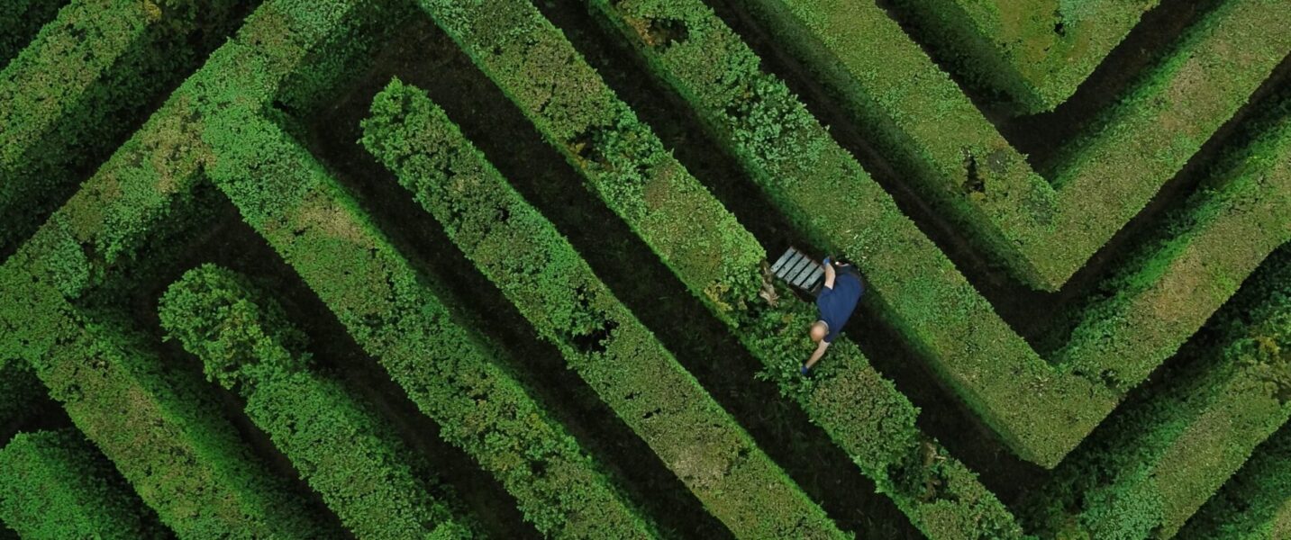 En trädgårdsmästare i Italien är en av de som medverkar i filmen After Work.