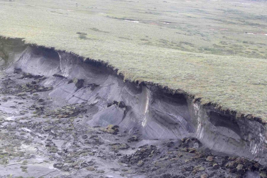 En kulle av permafrost i Nordamerika ”sjunker".