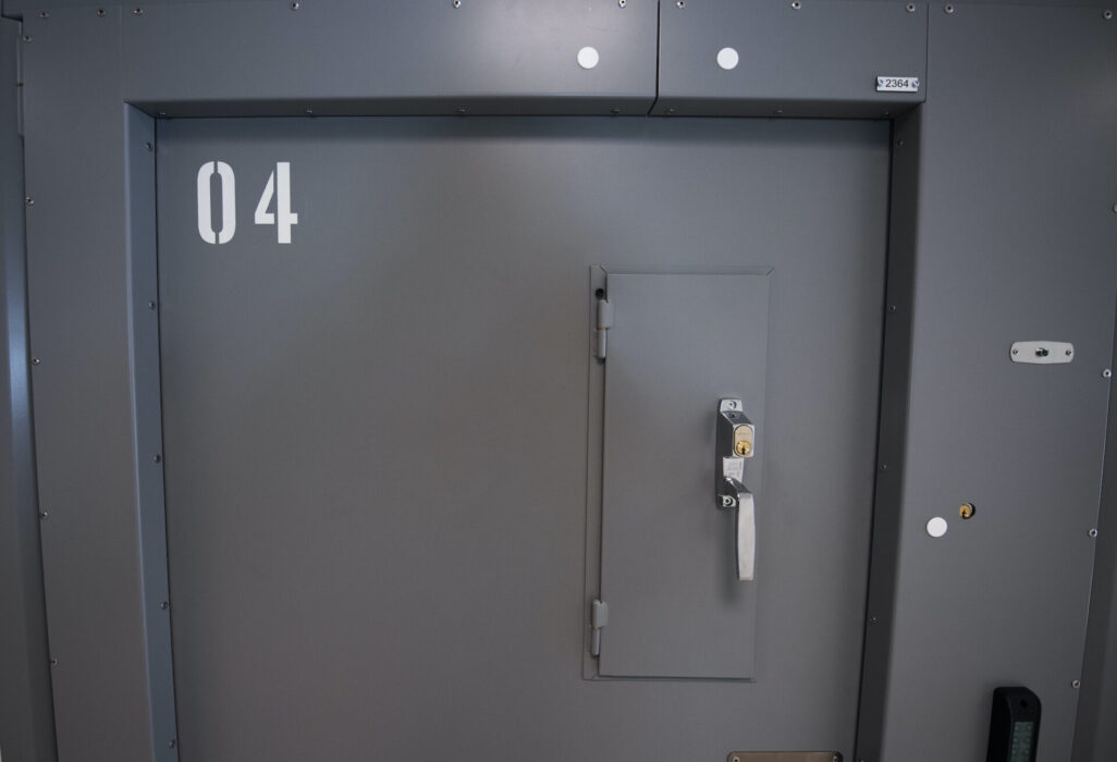 Under 2022 översteg beläggningsgraden 100 procent i både häkte och på anstalter.