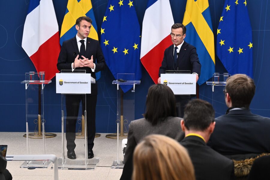Frankrikes president Emmanuel Macron och statsminister Ulf Kristersson.