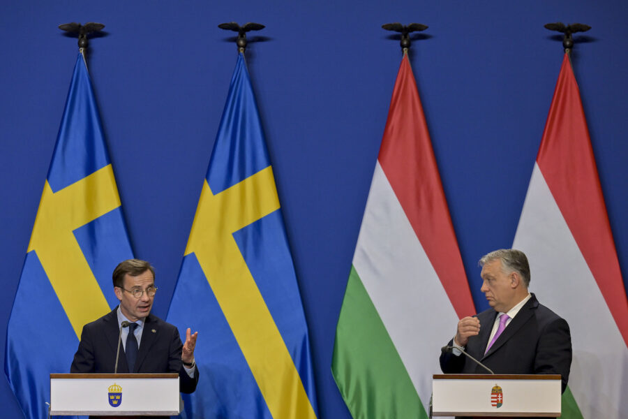 Det ungerska parlamentet ska rösta på måndag om ett godkännande av Sverige som Natomedlem.