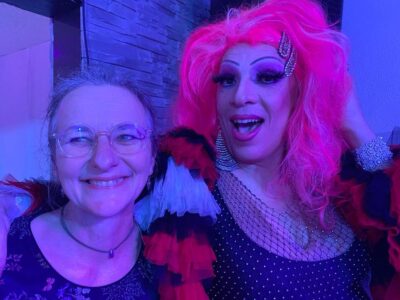 Christelle och en drag queen.